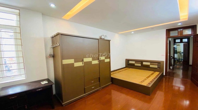 Cho thuê làm VP, kinh doanh online, ở nhóm 9n, hoặc hộ GĐ nhà Vũ Tông Phan 4T, 36m2, 5N, 15 Tr
